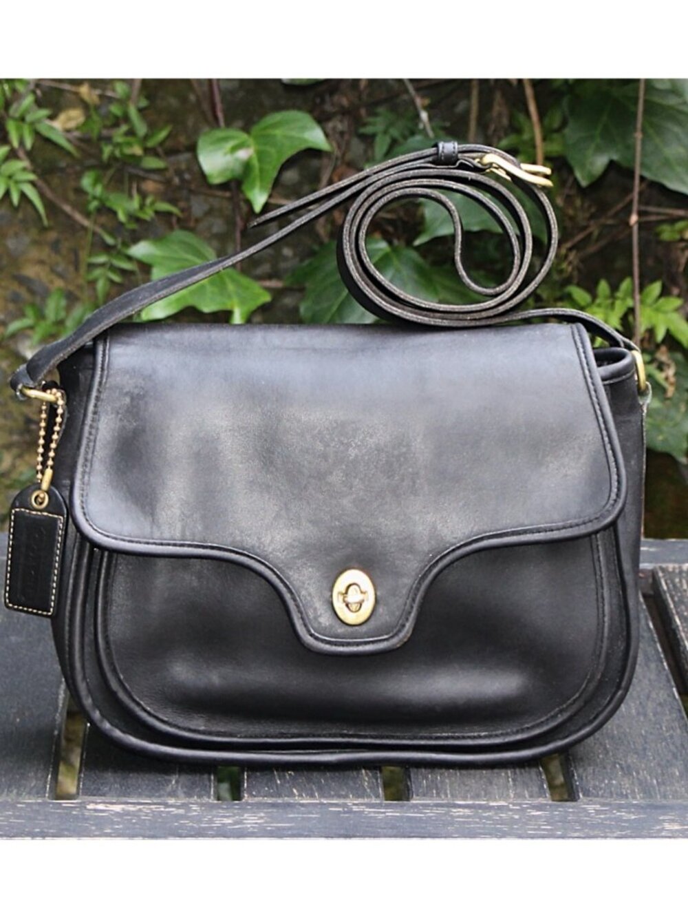 Coach Vintage - Lenox Crossbody Bag 9918, Black + Brass Turnlock, USA 1980s